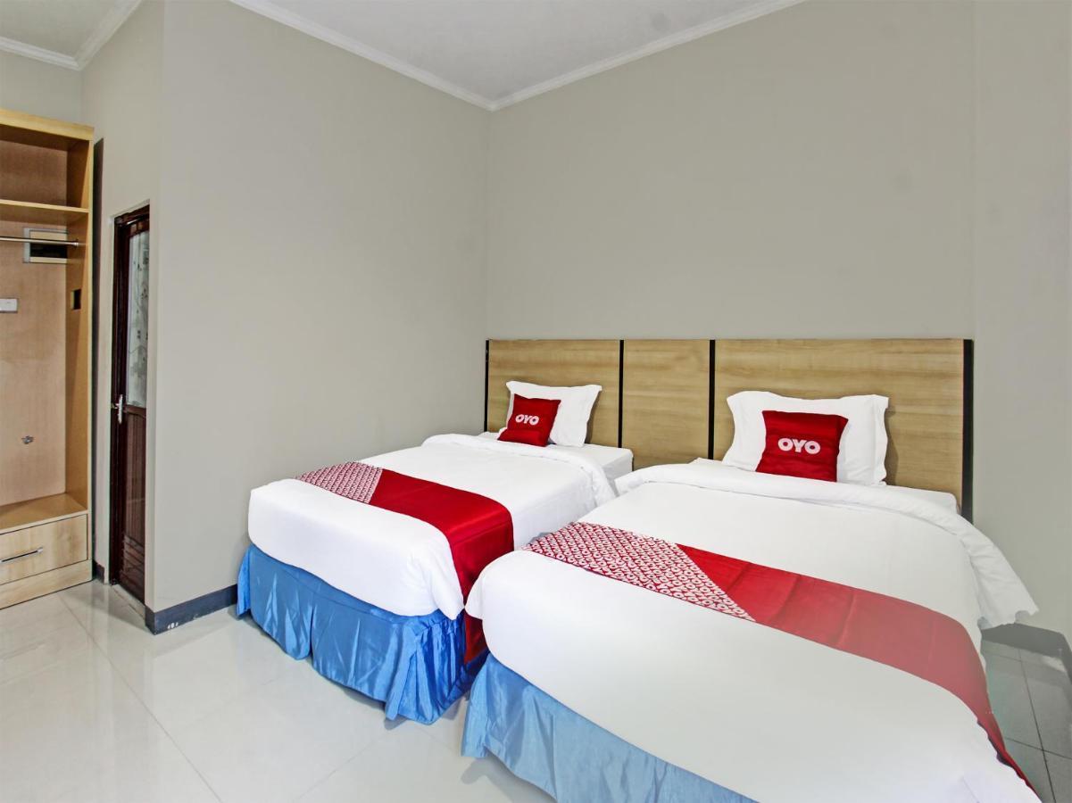 Oyo 91617 Hotel Mutiara Lombok Bagian luar foto