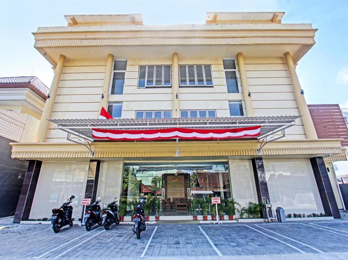 Oyo 91617 Hotel Mutiara Lombok Bagian luar foto