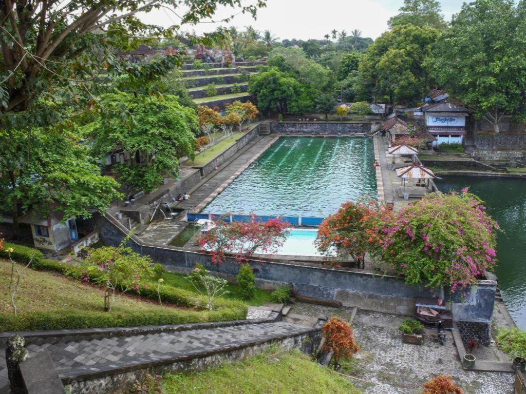 Oyo 91617 Hotel Mutiara Lombok Bagian luar foto